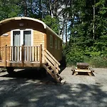 Camping La Pindiere