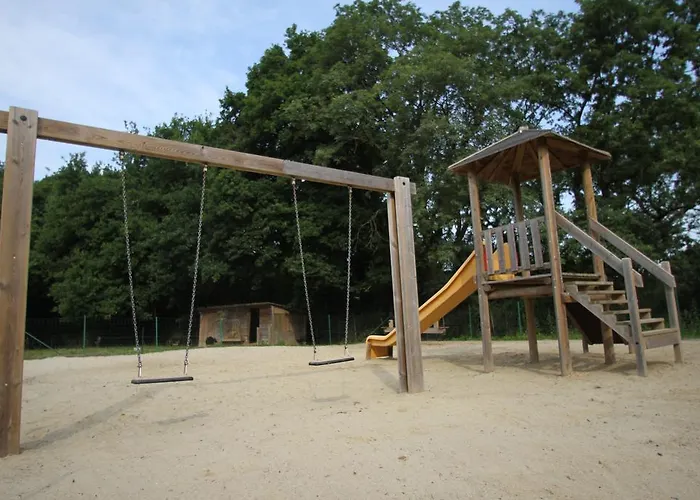 La Pindiere Parque de Campismo 3*